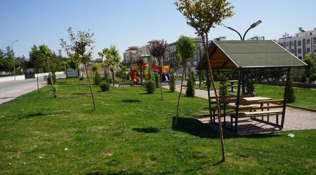 Karaköprü Belediyesi İlçede Yeşil Alan Oranını Arttırıyor