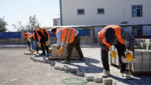 Karaköprü'de Üstyapı Çalışmalarıyla Yeni Yollar Hizmete Sunuluyor