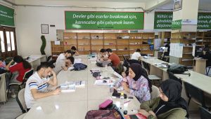 Öğrencilerin  Alternatif  Ders Çalışma Ortamı Karaköprü Kütüphanesi