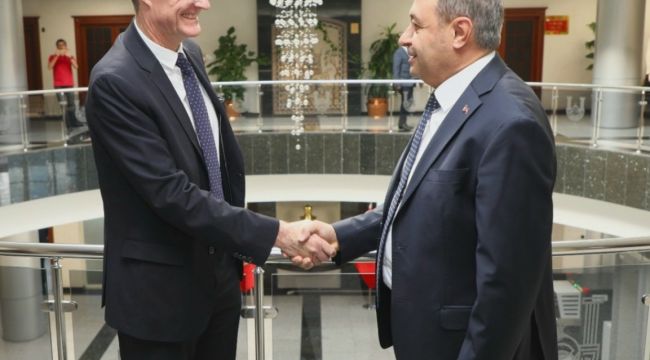 AB Türkiye Delegasyonu Başkanı Landrut’tan Vali Şıldak’a Ziyaret