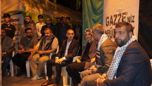 Kaymakam ile Belediye Başkanı Gazze çadırını ziyaret etti