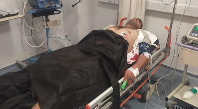 Urfa'da bayrak dağıtan belediye personeli bıçaklandı