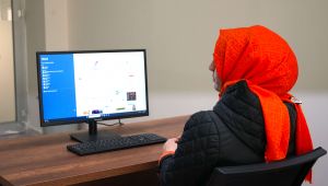 Karaköprü'de Kadınlar Temel Bilgisayar Eğitimi Alıyor
