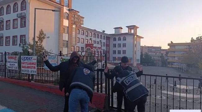 Urfa'da okul çevreleri denetlendi! 1639 şahıs sorgulandı