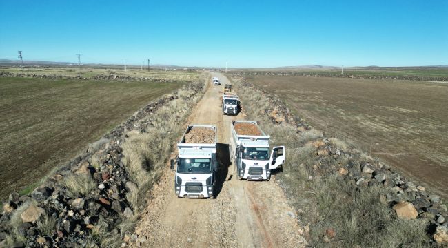 Büyükşehir’den Siverek Kırsalında Yol Çalışması