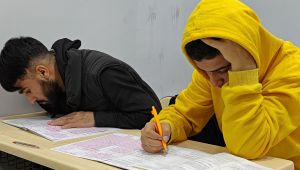 Eyyübiyeli Gençler Sınavlara Sıkı Hazırlanıyor