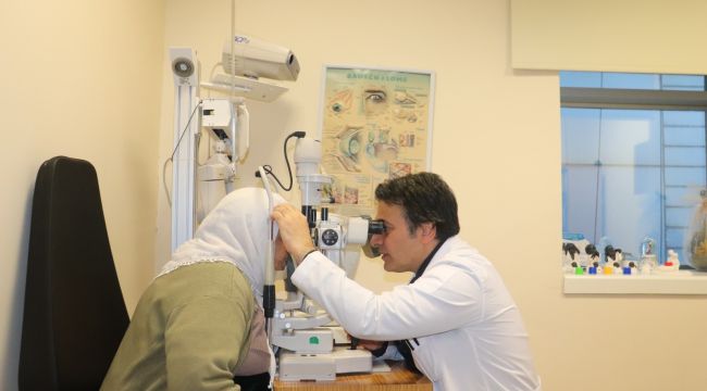 Prof. Dr. Şimşek: “Diyabet Rahatsızlığı, Göz Hastalıklarını da Tetikleyebilir”
