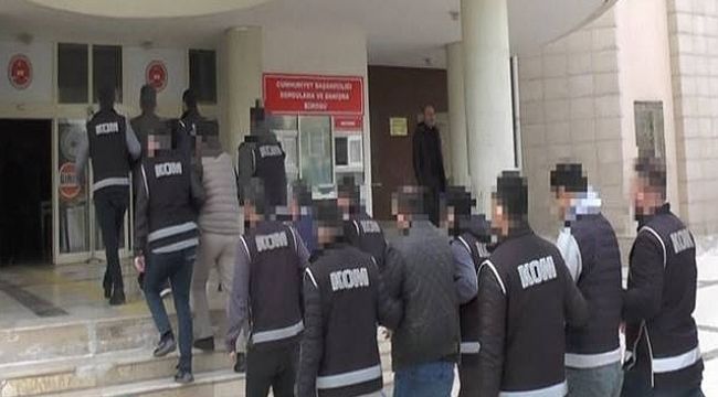 Şanlıurfa'da aranan 23 şahıs yakalanarak gözaltına alındı