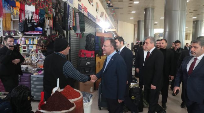 TBMM Başkanvekili Bozdağ ve Başkan Beyazgül’den Şehirlerarası Otobüs Terminali Esnafına Ziyaret