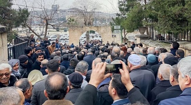 Urfa Çalışma Grubu fotoğraf paylaştı! Namazgah yeri istedi!