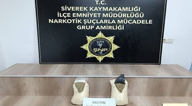 Urfa'da durdurulan araçta uyuşturucu madde ele geçirildi