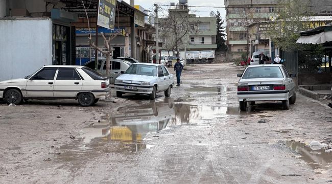 CHP’li Tanal İle Suriyeli Ustaların Diyaloğu Akçakale’deki Suriyeliler: Suriye’nin Yolları Daha İyi