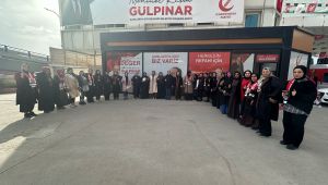 Mehmet Kasım Gülpınar’ın Seçim Karargahı Mahallelere Çıkarma Yaptı