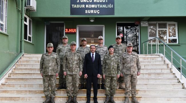 Vali Şıldak, Sınırda Görevli Askerlerle İftar Yaptı