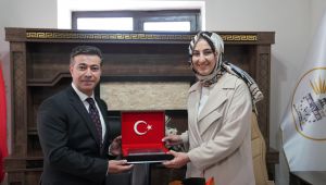 Ali Murat Bucak Siverek Belediyesi’nde başkanlık görevi devraldı