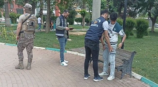 Urfa'da şok uygulama! Aranan 4 şahıs yakalandı