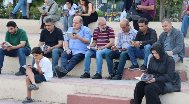 Şanlıurfa Büyükşehir Belediyesi’nden Kitap Okuma Şenliği