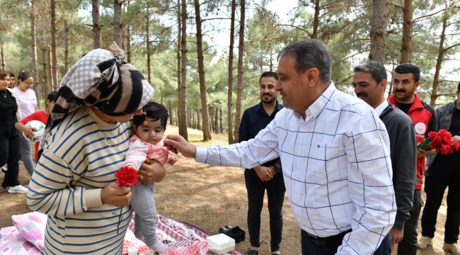 Vali Şıldak, Şehit Aileleri İle Piknikte Buluştu