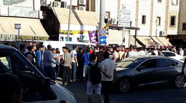 Urfa'da Sokak Ortasında 1 Şahıs Eski Eşini Bıçakladı!