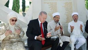 Cumhurbaşkanı Erdoğan: 15 Temmuz'a Tiyatro Diyenleri Affetmeyeceğiz