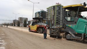 Büyükşehir Belediyesi, Maşuk Toki Yolu’nda 3. Etap Asfalt Çalışmalarına Başladı