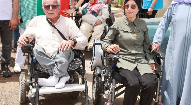 Başkan Özyavuz Şanlıurfa Engellileri Yaşatma Ve Dayanışma Derneği Üyelerini Harran'da Ağırladı