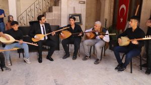 Haliliye'de Kursiyerlerin Sergisi Göz Doldurdu