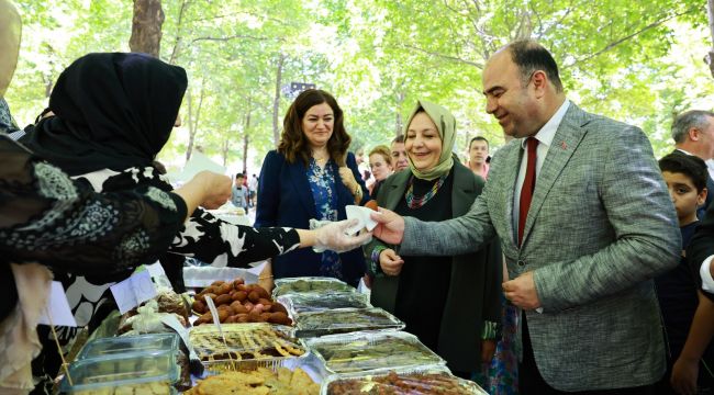 Karaköprü'de El Emeği Ürünler Sergilendi