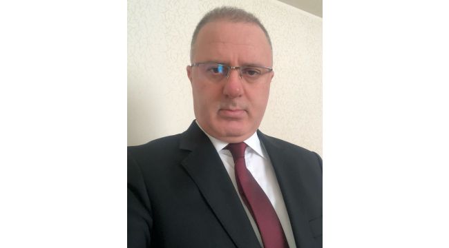 Koçbaba’dan teşkilatlara eleştiri: “Sahte süpermen siyasetinden bıktık”