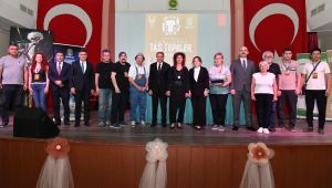 Öğrenciler, Uluslararası Taş Tepeler Resim Çalıştayında Sanatçılarla Buluştu