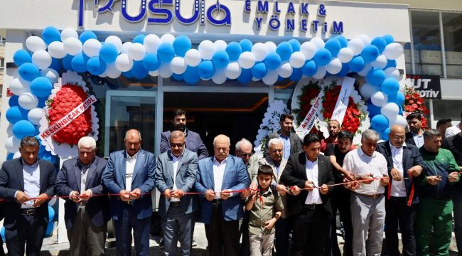 Pusula Emlak ve Yönetim Yeni Hizmet Binasıyla Faaliyete Girdi
