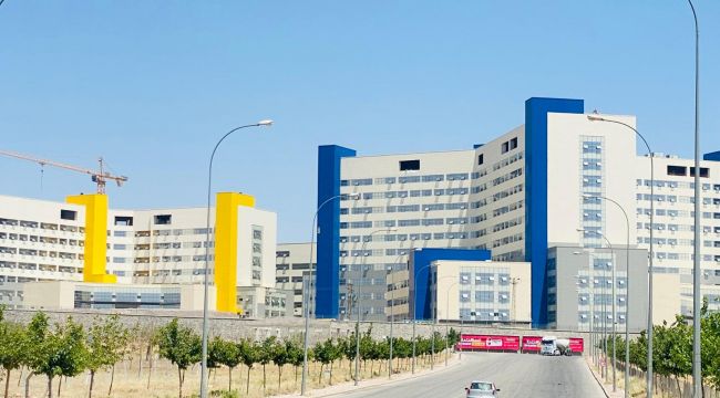Şanlıurfa'da Kavurucu Sıcaklar Araçları 