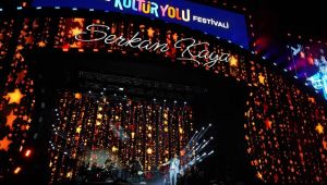 Şanlıurfa Kültür Yolu Festivali Serkan Kaya İle Coşkulu Bir Başlangıç Yaptı
