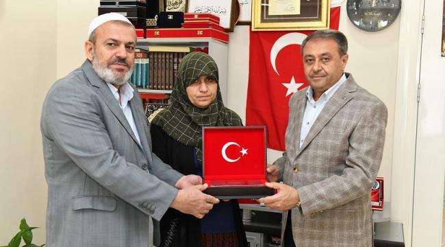 Vali Şıldak’tan Anneler Günü Ziyareti