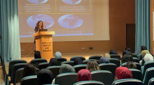 “Geçmişten Günümüze Salgın Hastalıklar ve Toplumsal Etkileri” Konferansı Düzenlendi