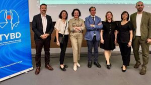 Prof. Dr. Nuray Altay, Türk Yoğun Bakım Derneği Yönetim Kurulu Üyeliğine Seçildi
