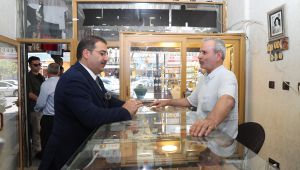 Başkan Canpolat, Açıksu Caddesi’nde Esnaf Ve Vatandaşlarla Buluştu