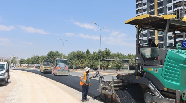 Buluntu Hoca Bulvarı’nda Asfalt Çalışmaları Başladı