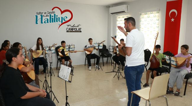 Haliliye Belediyesi’nden Kısas’a Sanat Eli: Çocuklar Bağlamayla Tanışıyor