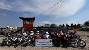 Şanlıurfa'da Motosiklet Hırsızlığına Darbe: Çok Sayıda Çalıntı Araç Ele Geçirildi