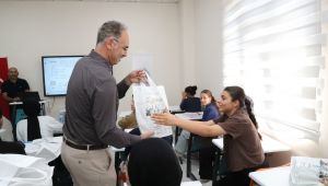 Başkan Mehmet Kuş, her türlü destek sözü verdiği gençlerden tek bir şey istedi