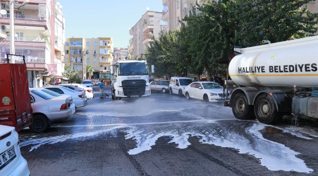 Haliliye Belediyesi'nden Mahallelere Temizlik Çıkarması