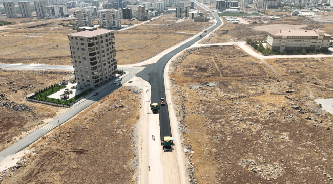 Karaköprü’de Asfalt Yatırımları Hızla Devam Ediyor