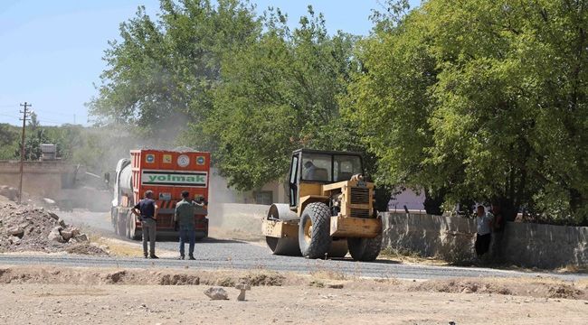 Karaköprü Kırsalında Konforlu Ulaşım İçin Yollar Yenileniyor