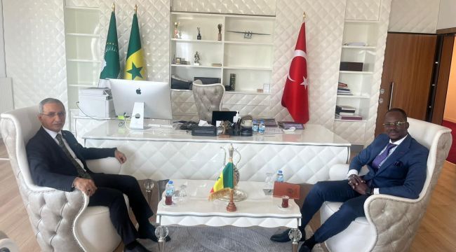 Miletvekili Dusak, Senegal Büyükelçisi ile İSİPAB Toplantısı Öncesi Görüştü