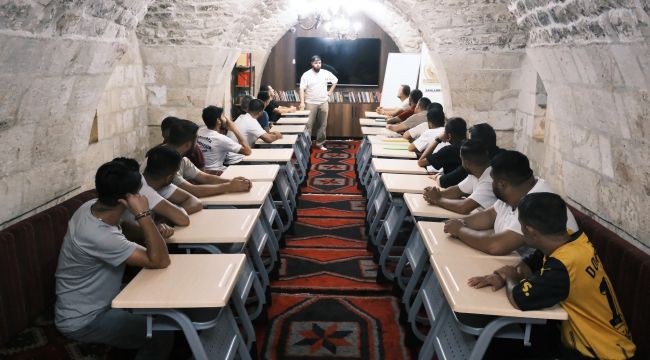 Bağımlılık İle Mücadelede Şanlıurfa Örneği: Liman Ayık Yaşam Derneği