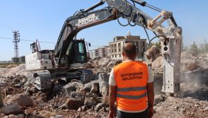 Büyükşehir, Viranşehir’e Yeni Cadde Ve Yollar Kazandırıyor