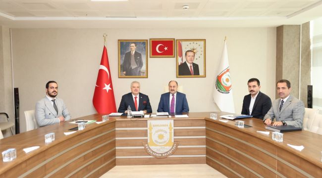 Şanlıurfa Büyükşehir Belediyesi İle Rızvaniye Vakfı Arasında 4 Yıllık Protokol İmzalandı