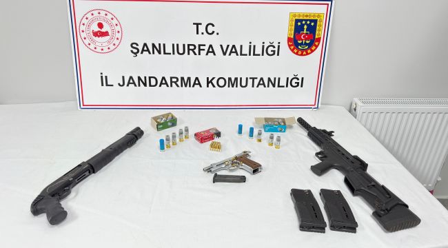 Şanlıurfa'da Ruhsatsız Silah Operasyonu: 13 Silah ve Yüzlerce Fişek Ele Geçirildi