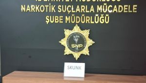 Şanlıurfa'da Yolcu Otobüsünde 1 Kilo Skunk Ele Geçirildi: 1 Kişi Tutuklandı